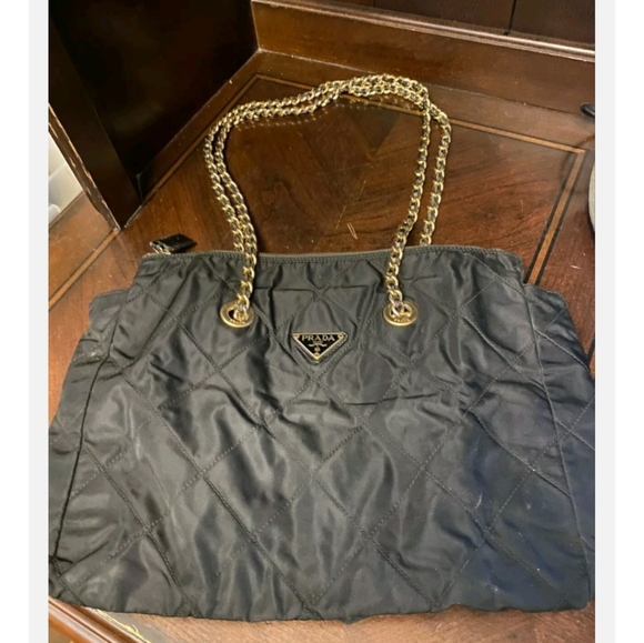 Prada tote chain bag - Picture 2 of 5